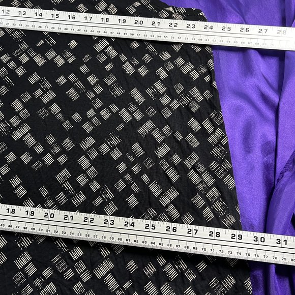 ๐Apt. 9 Asymmetrical Sleeveless long Top - Picture 8 of 12